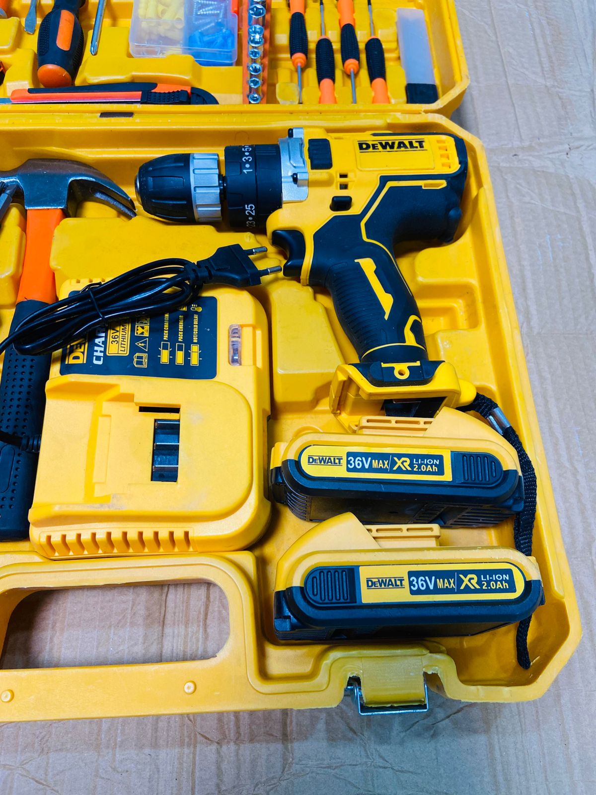 DeWalt commercial use 117 pcs drill machine set 36V