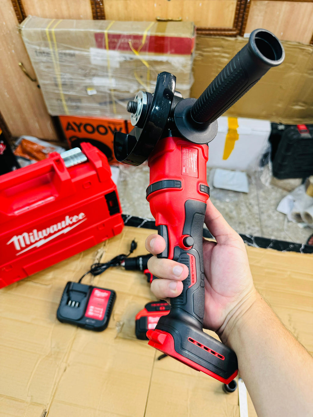 MILWAUKEE 3 in 1  88v commercial M18 FUEL Hammer Drill & Driver