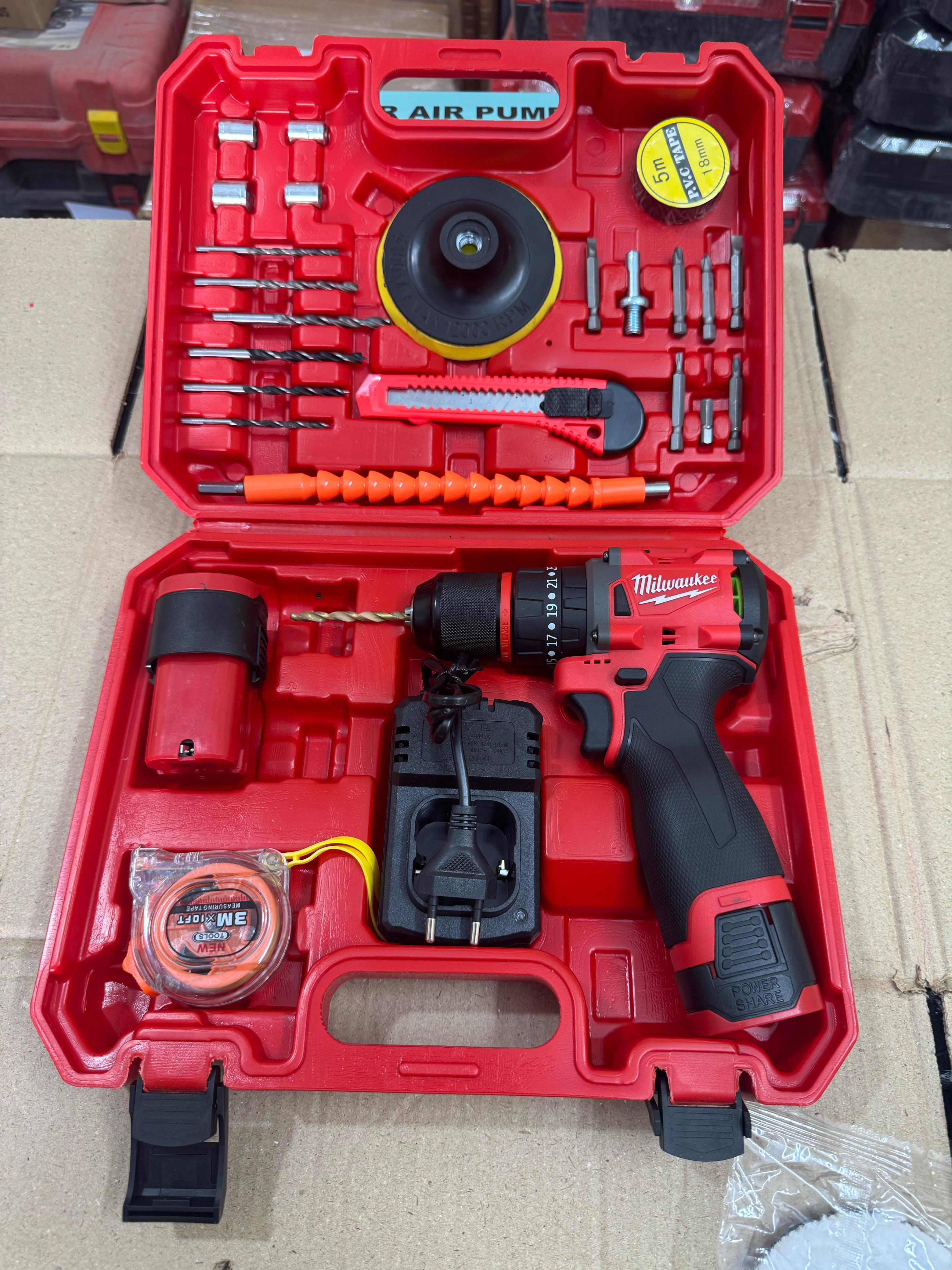 Milwakee Brushless 28V Drill machine with Toolkit