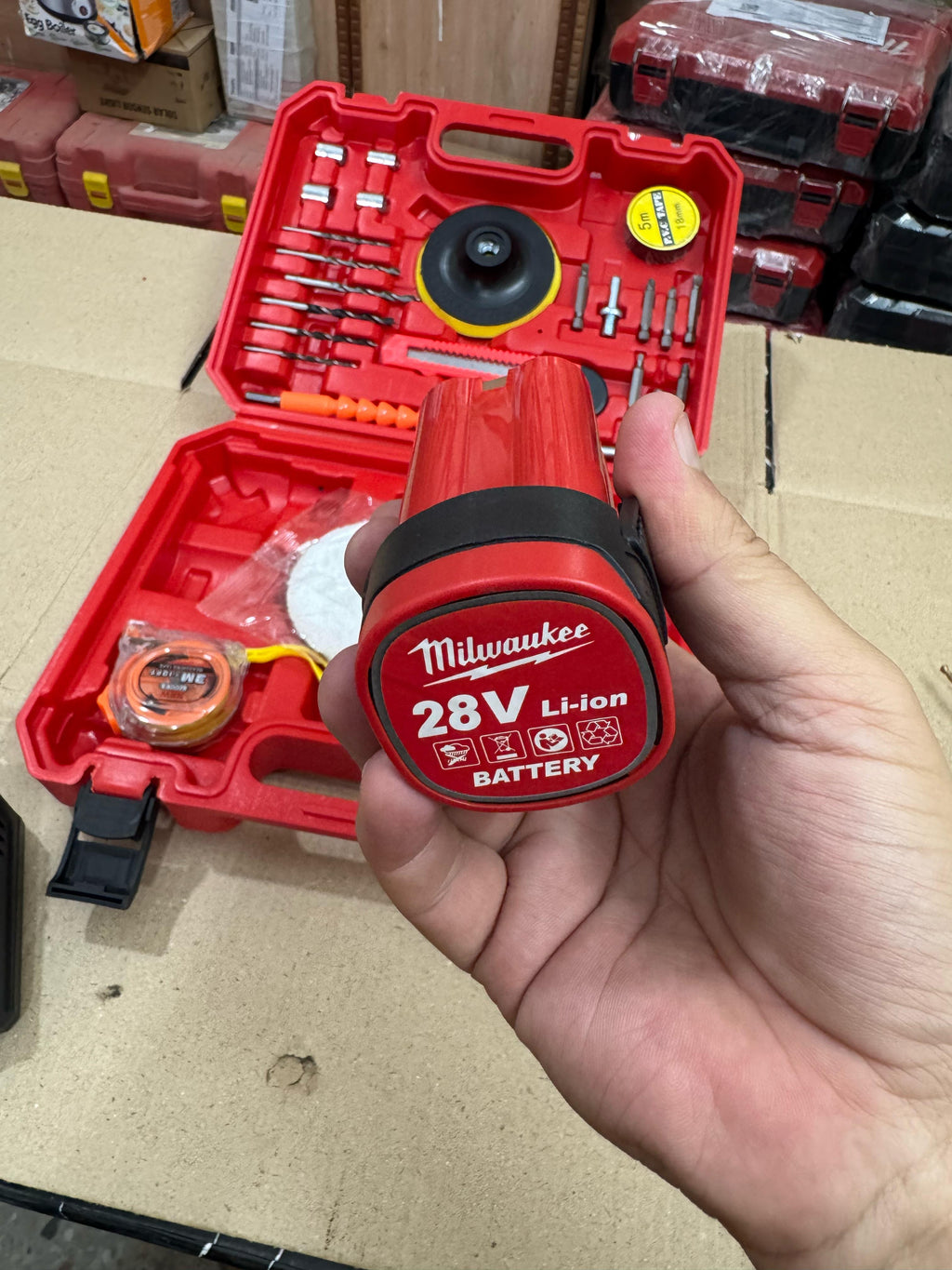 Milwakee Brushless 28V Drill machine with Toolkit