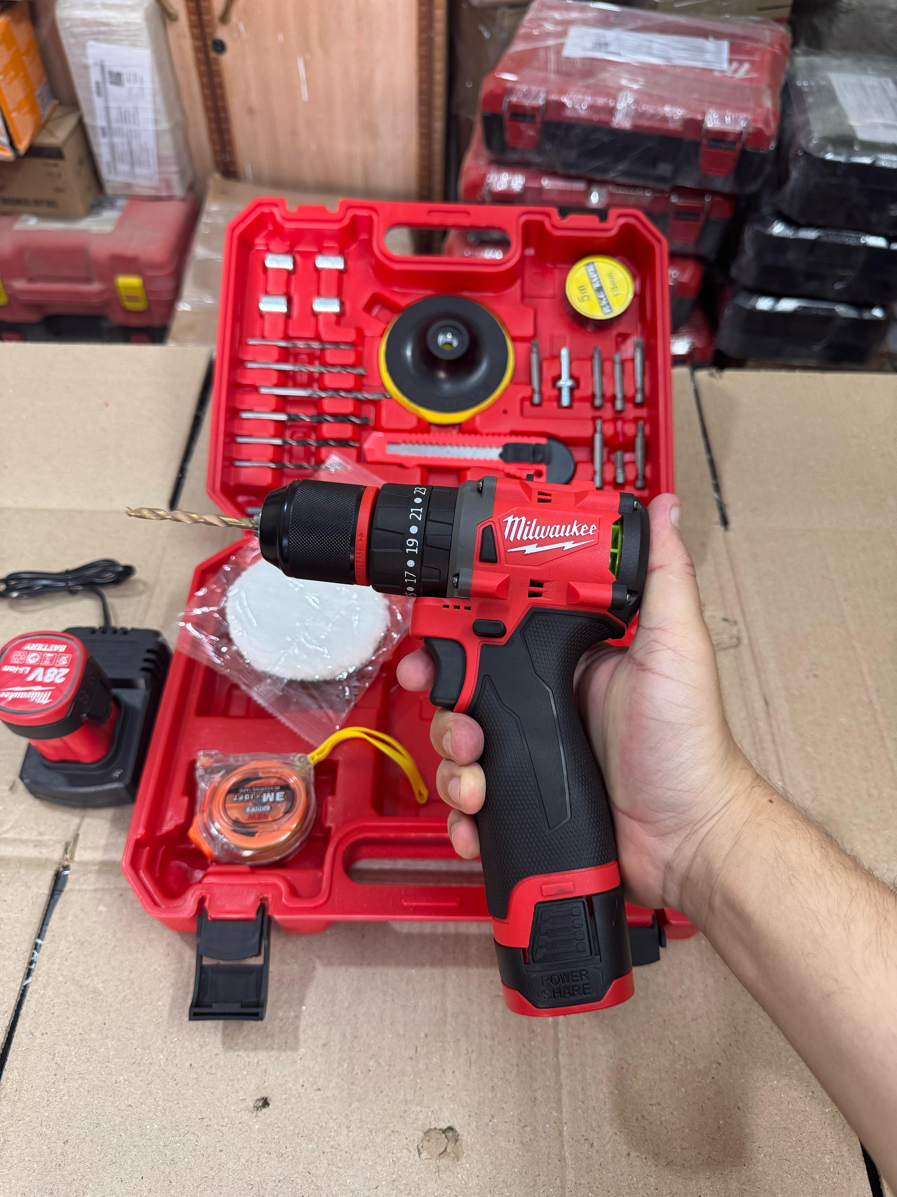 Milwakee Brushless 28V Drill machine with Toolkit