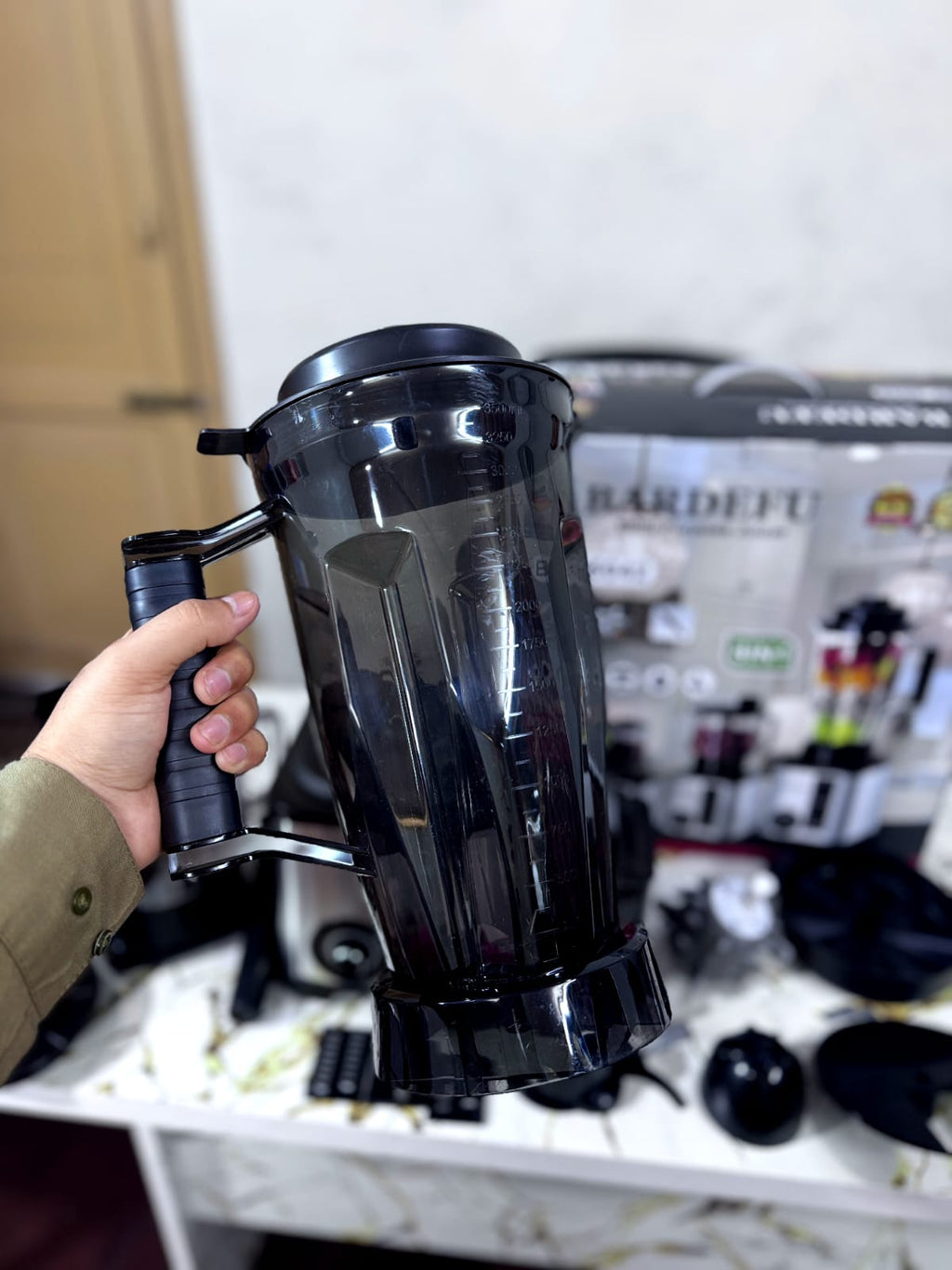 8-in-1 Pro Blender 9500W – Chop, Blend, Juice & Grind in Seconds