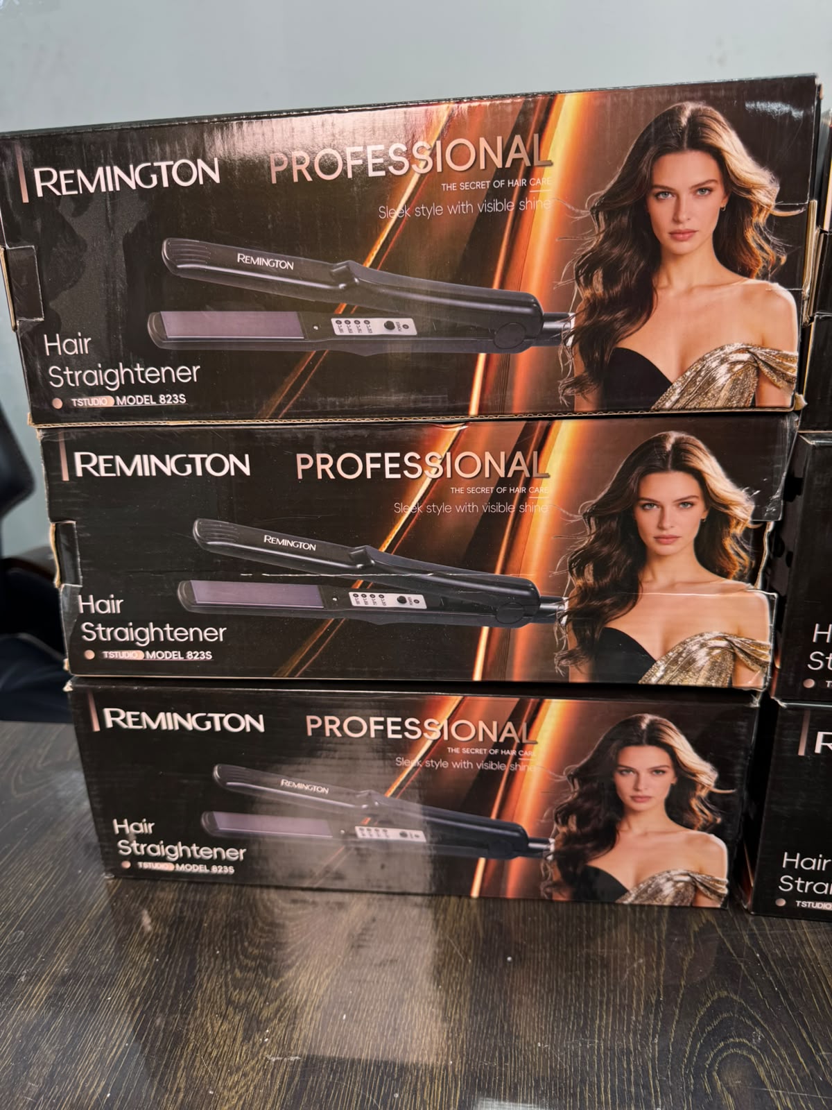 Remington Professional Ceramic Hair Straightener – Sleek & Smooth Styling